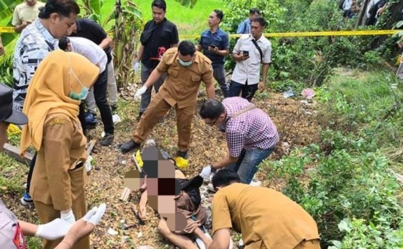 Mayat Terikat dan Penuh Luka Gegerkan Warga Surabayan Lamongan