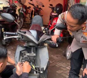 Polrestabes Surabaya Bagikan Alarm Motor Gratis, Upaya Tekan Angka Curanmor