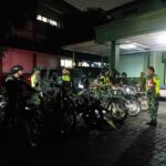 Sinergi Tanpa Batas! Koramil Bantar Gebang dan Yonif 202/Tajimalela Sisir Titik Rawan Bekasi di Malam Hari