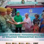 TNI PRIMA di Tengah Genangan: Yonarhanud 6/BAY Salurkan Bantuan untuk Korban Banjir Tanjung Priok