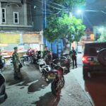 Gagah! Kendaraan Taktis Maung Koramil 01/Kranji Sisir Jalur Rawan Bekasi di Jam Kecil