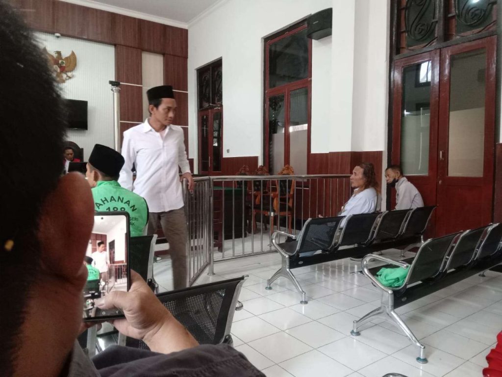 Gelapkan Motor PCX, Samsul Arifin Seret Nama Bayu DPO di Pengadilan Surabaya