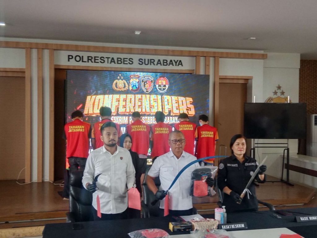 Duel Kelompok Silat di Surabaya Berujung Luka Parah, Enam Pelaku Diamankan Polisi