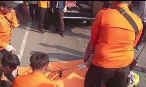 Truk Kontainer Tabrak Pengendara Wanita Hingga Tewas di Kedurus Surabaya