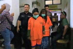 Polres Probolinggo Kota Tangkap Dua Perempuan Pelaku Pencurian Rp 20 Juta di Pasar Gotong Royong