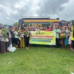 Wayang Golek Masuk Kampung, Polresta Banyuwangi Sampaikan Pesan Kamtibmas Sambil Bagi Sembako