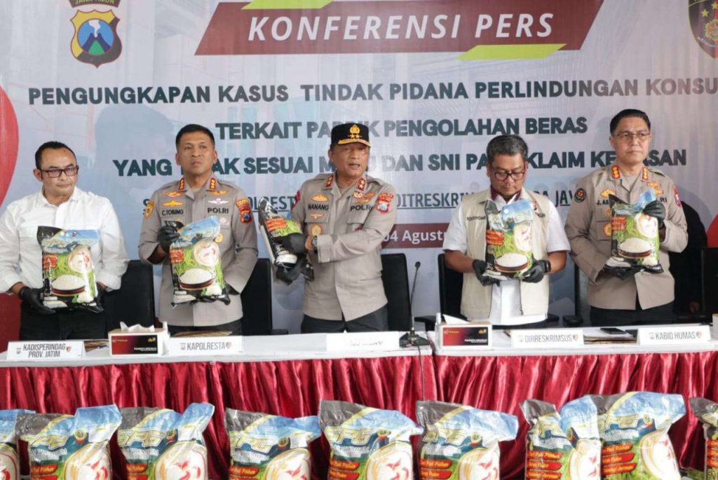 Pabrik Beras Bermerek Premium Satu Digerebek, Produksi 14 Ton Per Hari