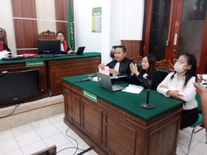 Bongkar Ujaran Rasis di Sidang Pengerusakan, Pasutri Handy-Diana Diteriaki Publik