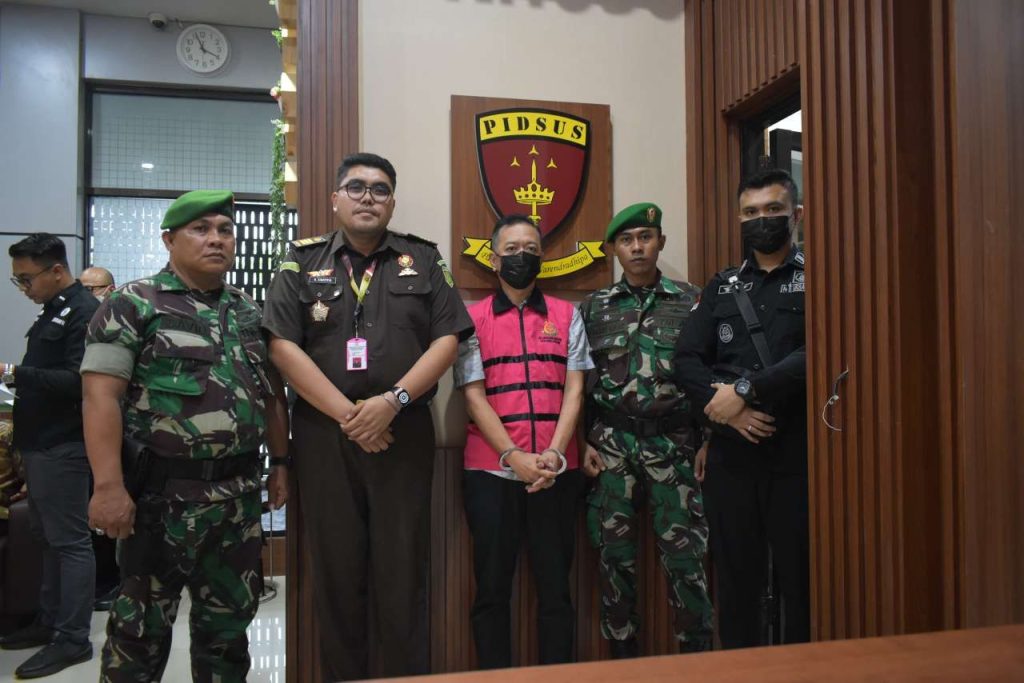 Kejari Tanjung Perak Tetapkan Komisaris PT DJA Tersangka Korupsi, Sita Rp 1,5 Miliar