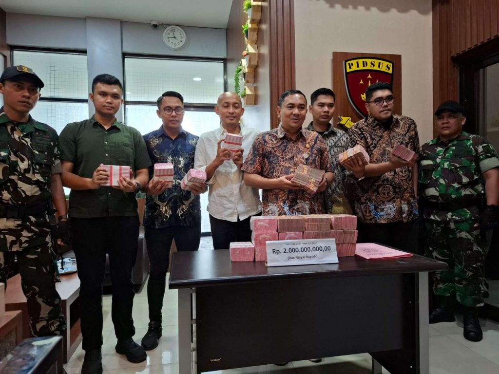 Dugaan Korupsi Fasilitas Pembiayaan Bank di BUMN, Kejari Tanjung Perak Sita Rp 3,5 M dari Komisaris PT DJA