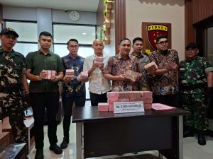 Dugaan Korupsi Fasilitas Pembiayaan Bank di BUMN, Kejari Tanjung Perak Sita Rp 3,5 M dari Komisaris PT DJA