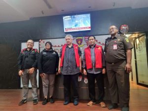 Kejati Jatim Tahan Dua Tersangka Korupsi Dana Hibah SMK Rp 179 Miliar