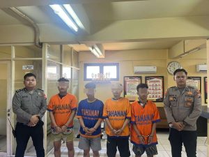 Polres Pelabuhan Tanjung Perak Tangkap 4 Begal Sadis di Jalan Gula Surabaya, 3 Masih DPO