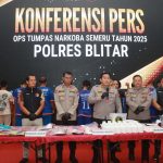 Polres Blitar Ungkap 10 Kasus Narkoba dan Miras Ilegal: 13 Tersangka Ditangkap, Ribuan Nyawa Diselamatkan