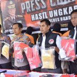 Operasi Tumpas Narkoba 2025: Polres Bondowoso Tangkap 11 Tersangka, Sita 241 Ribu Okerbaya dan Sabu