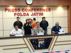 Polda Jatim Ringkus Sindikat Perampok Minimarket Bersenjata, Dua Pelaku Asal Cirebon dan Demak