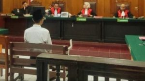 Hakim PN Surabaya Vonis 5 Bulan Lebih Ringan dari Tuntutan Jaksa
