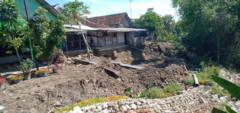 Tanggul Longsor, BPBD Bojonegoro Lakukan Asesmen