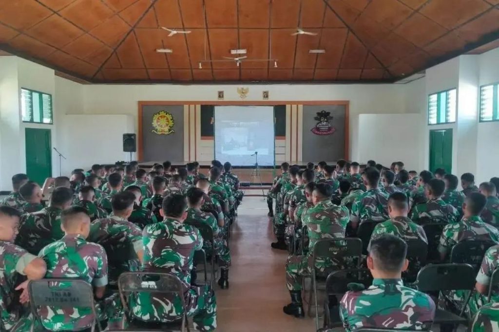 Bahaya Penyakit Kanker, Prajurit Yonif R 413 Kostrad Terima Penyuluhan Dari YPKI
