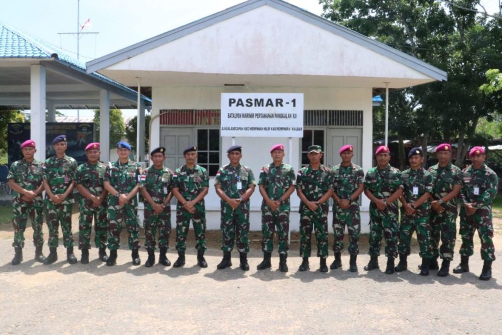 Berikan Pengarahan, Danlantamal XII Kunjungi Yonmarhanlan XII