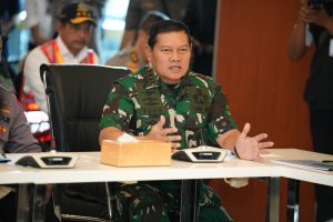 Panglima TNI: Himbau Pentingnya Keselamatan Dalam Penyeberangan Mudik Lebaran, ABK Wajib Sosialisasi di Kapal