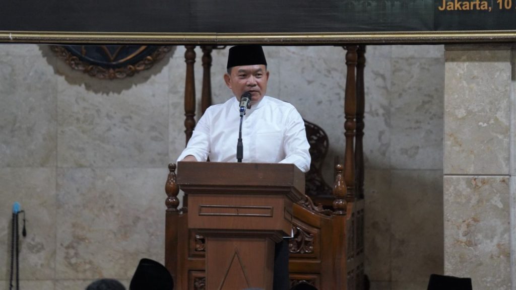Kasad Beri Ceramah Nuzulul Qur’an dan Jadi Imam Shalat Tarawih