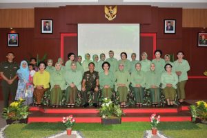 Perayaan HUT Persit KCK ke 77 Tahun di Cabang XV Kodim 0501 PD Jaya