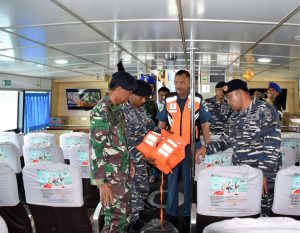 Satrol Lantamal IV Bersinergi Dengan KSOP Batam Sosialisasikan Peduli Keselamatan Pelayaran