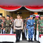 Danlantamal XII Hadiri Apel Gelar Pasukan Operasi Kepolisian Terpusat Ketupat Kapuas-2023