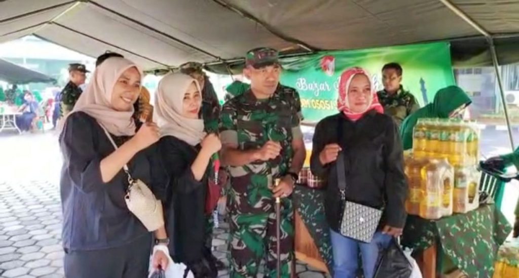 Penuhi Kebutuhan Pokok, Kodim 0505/JT Gelar Bazar Murah