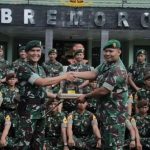 Bremoro Bekali Ilmu Untuk Calon Pemimpin, OJT Taruna Akmil di Yonif MR 413 Kostrad