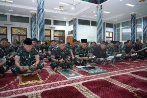 Kostrad Gelar Doa Bersama untuk Keselamatan Prajurit Kostrad yang Melaksanakan Penugasan