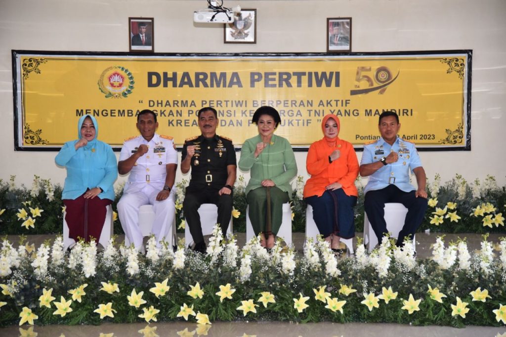 Danlantamal XII Beserta Ketua Korcab XII DJA I Hadiri Peringatan Ke-59 HUT Dharma Pertiwi Tahun 2023