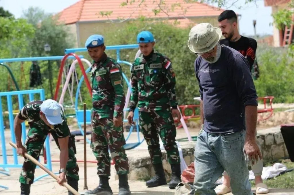 Taman Bermain Anak-Anak Menjadi Karya Bakti Prajurit Yonif Mekanis 320 yang Tergabung Satgas Yonmek XXIII-Q/Unifil