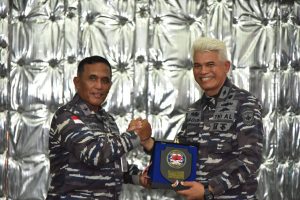 Lantamal XII Beserta Satgas Operasi Trisila 2023 Undang Forkopimda Makan Malam di KRI Teluk Calang