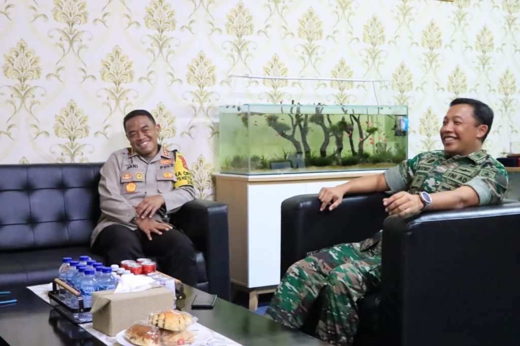 Dandim 0507/Bekasi Terima Kunjungan Silaturahmi Kapolres Metro Bekasi Kota