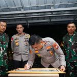 TNI – Polri Semakin Solid, Pangdam Jaya Bersama Kapolda Metro Jaya Kunjungi Yonif Mekanis 201/Jaya Yudha