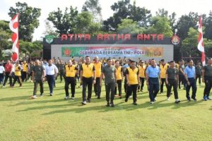 Olahraga Bersama Perkokoh Sinergitas TNI-Polri