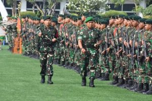 Pangdam Jaya Sambut Personel Satgas Yonmekanisme 203/AK Purna Tugas Operasi Papua Gelar Upacara Kemiliteran