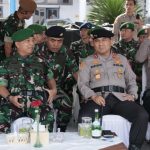 Kapolda Metro Dampingi Pangdam Jaya Sambut Kedatangan Satgas Pamtas Papua Yonif 203/AK