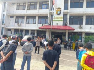 Polsek Pakuhaji Polres Metro Tangerang Kota Pulangkan 19 Pelajar Terduga Pelaku Tawuran ke Orang tuanya