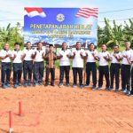 Tetapkan Arah Kiblat Masjid Opu Daeng Manambon, Danlantamal XII Sujud Syukur