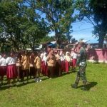 Tanamkan Disiplin, Satgas Yonarhanud 3/YBY Latih PBB Sekolah di Tobelo