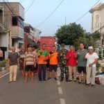 Babinsa Koramil 03/Senen Kodim 0501/JP Kerja Bakti Bersama Warga Binaan