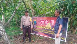 Ops Bina Karuna Toba 2023, Bhabinkamtibmas Polsek Porsea Berikan Himbauan Karhutla Kepada Masyarakat
