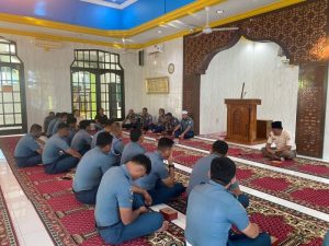 Dalam Rangka Pembinaan Iman dan Taqwa Kepada Tuhan YME, Prajurit Lanal Bintan Laksanakan Kauseri Agama