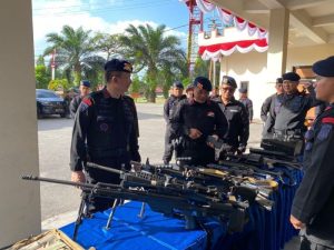 Jelang Pemilu 2024, Dansat Brimob Polda Kaltim Cek Kesiapan Personel, Kendaraan dan Peralatan