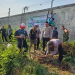 Kapolsek Medan Satria “Polri Lestarikan Negeri Penghijauan Sejak Dini”
