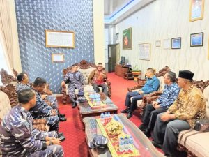 Penuh Keakraban Saat Ramah Tamah Bersama PJ. Bupati Bengkulu Tengah