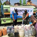 Peran Aktif Babinsa Membantu Kesulitan Warga di Musim Kekeringan Dalam Penyuplaian Air Bersih